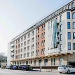 Apartman Modern In 7 *