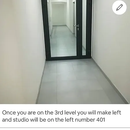 Modern In 7 פראג